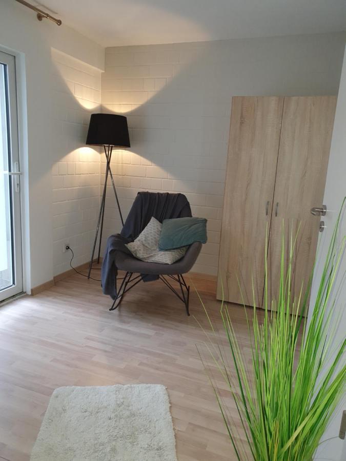 Privat Apartaments , Eigene Eigang, Eigene Badezimmer, Und Eigene Kueche Straelen Esterno foto